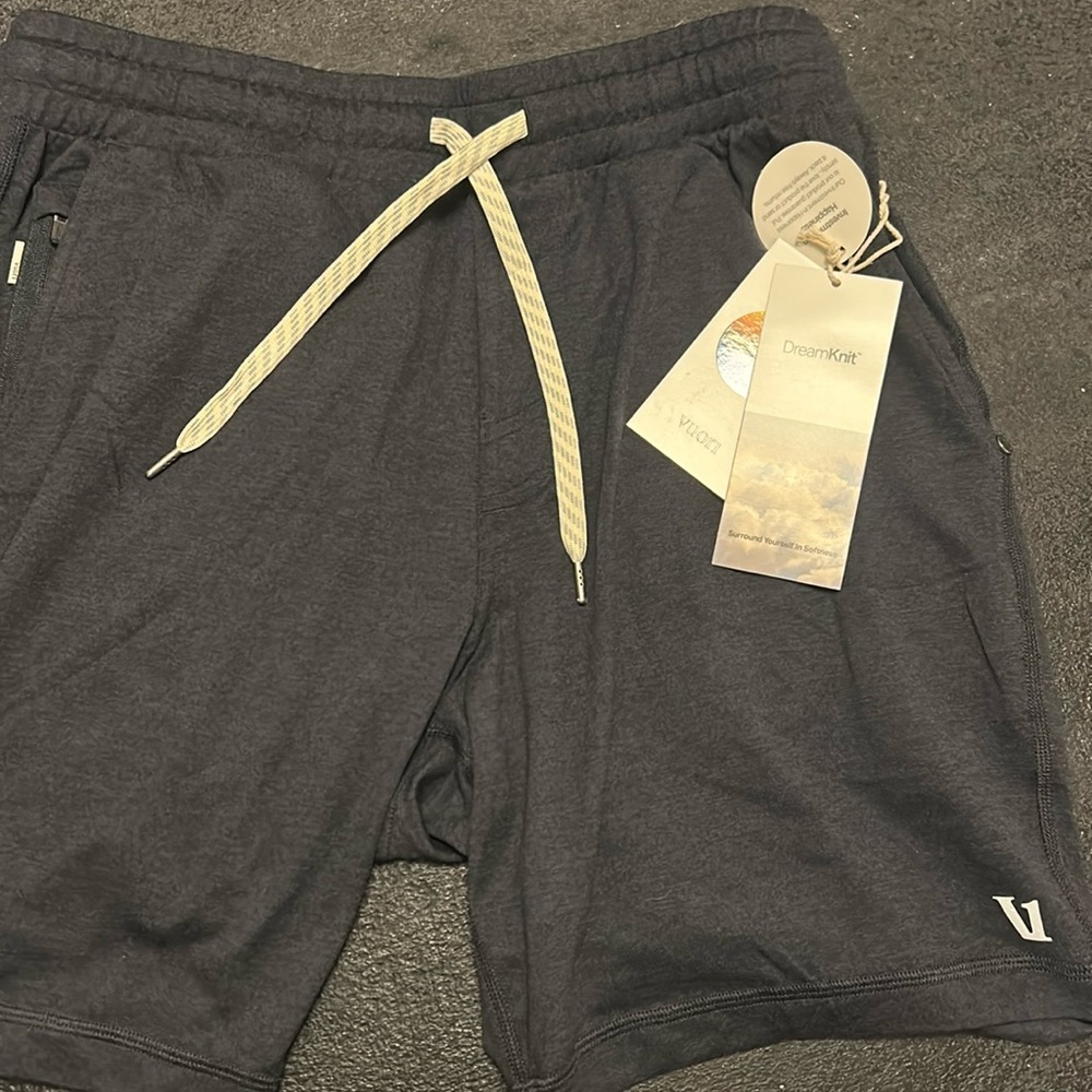 Men's Vuori Ponto Short Midnight Heather Small S New